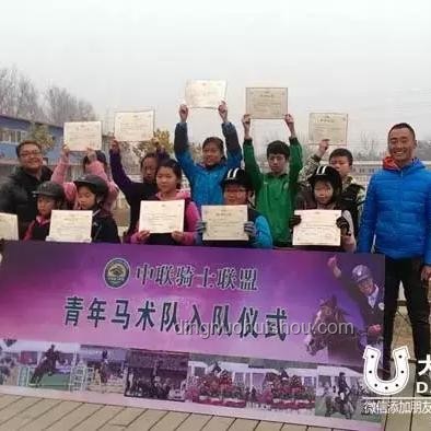 儿童节各地大屏的精神状态：数字营销新战场与文化传播新路径